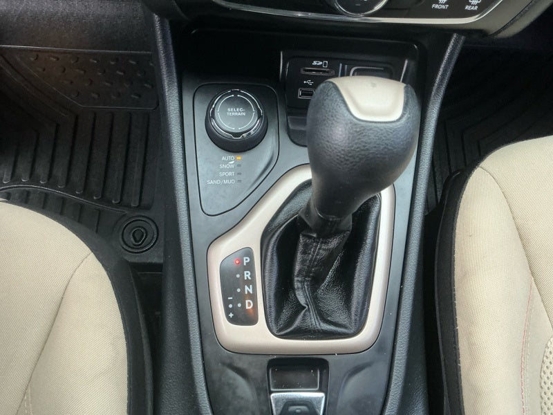 2016 Jeep Cherokee 75th Anniversary