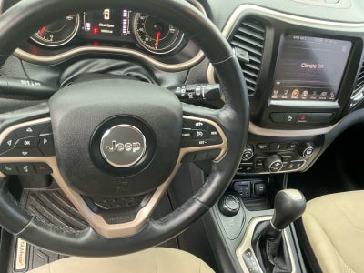 2016 Jeep Cherokee 75th Anniversary