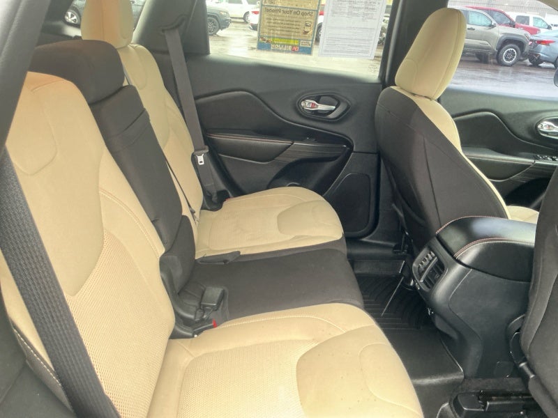 2016 Jeep Cherokee 75th Anniversary