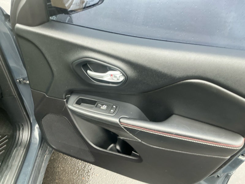 2016 Jeep Cherokee 75th Anniversary