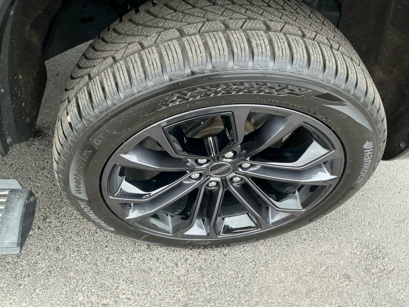 2023 Jeep Grand Wagoneer Series II Obsidian