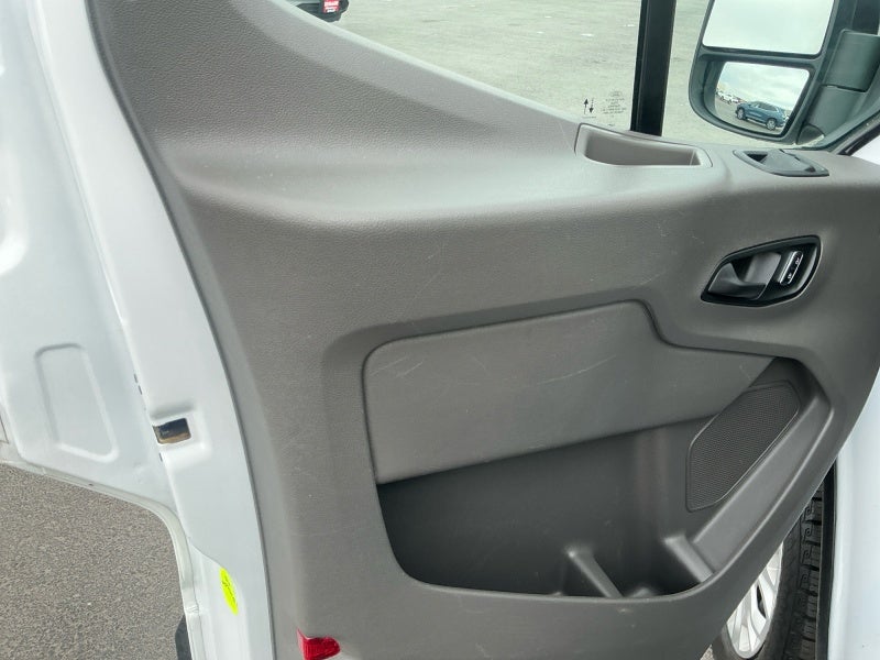 2024 Ford Transit Passenger Wagon XL