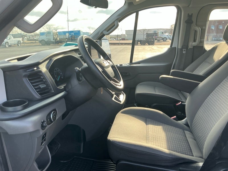 2024 Ford Transit Passenger Wagon XL