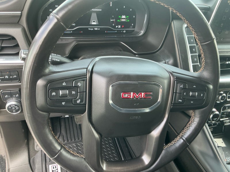 2022 GMC Yukon AT4