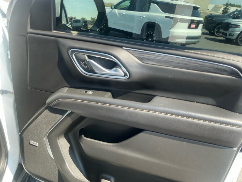 2022 GMC Yukon XL SLT