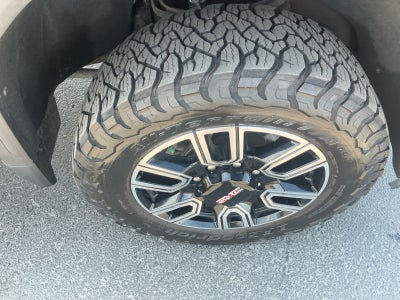 2023 GMC Sierra 2500 HD Denali