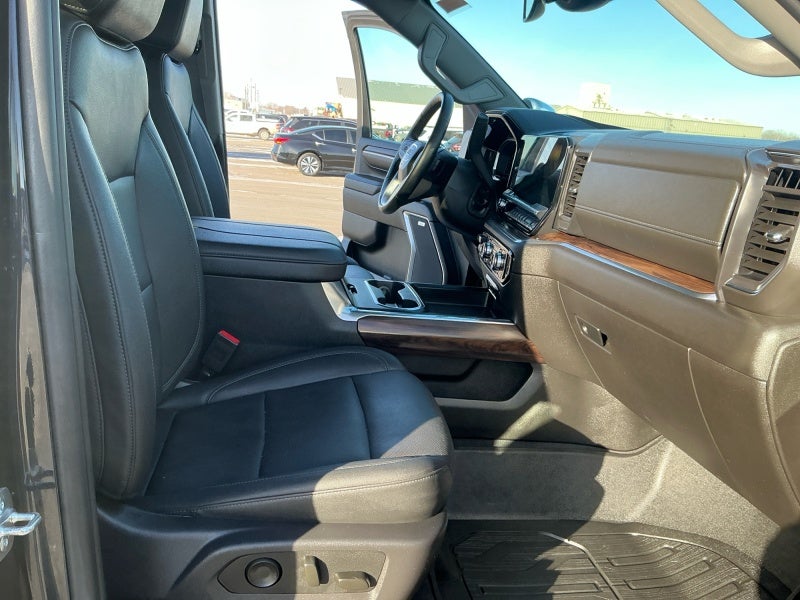 2025 GMC Sierra 2500 HD SLT