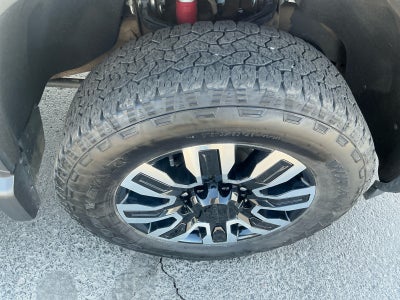 2025 GMC Sierra 3500 HD Denali Ultimate