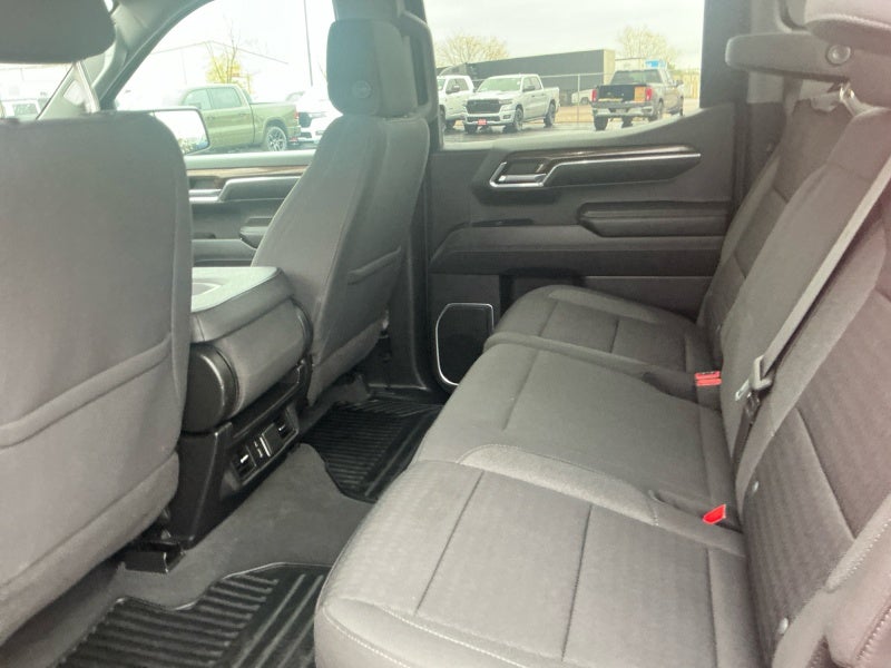 2023 GMC Sierra 1500 SLE