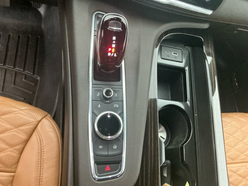 2022 Cadillac Escalade ESV Premium Luxury