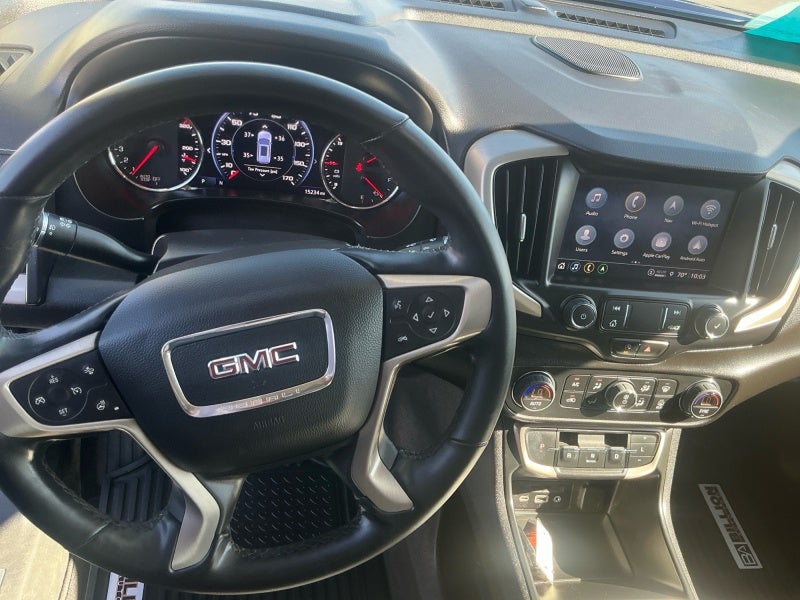 2023 GMC Terrain Denali