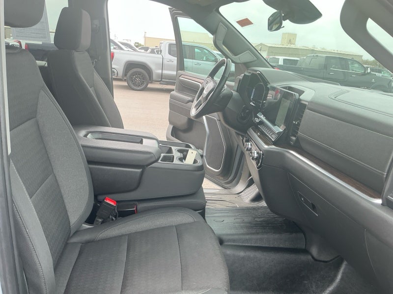 2025 GMC Sierra 1500 SLE