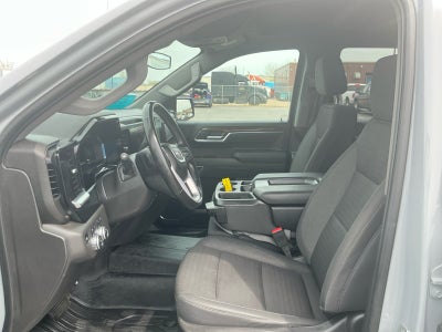 2025 GMC Sierra 1500 SLE