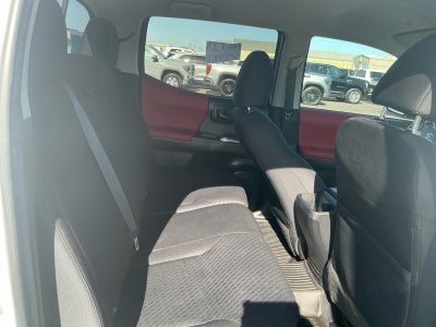2022 Toyota Tacoma 4WD SR