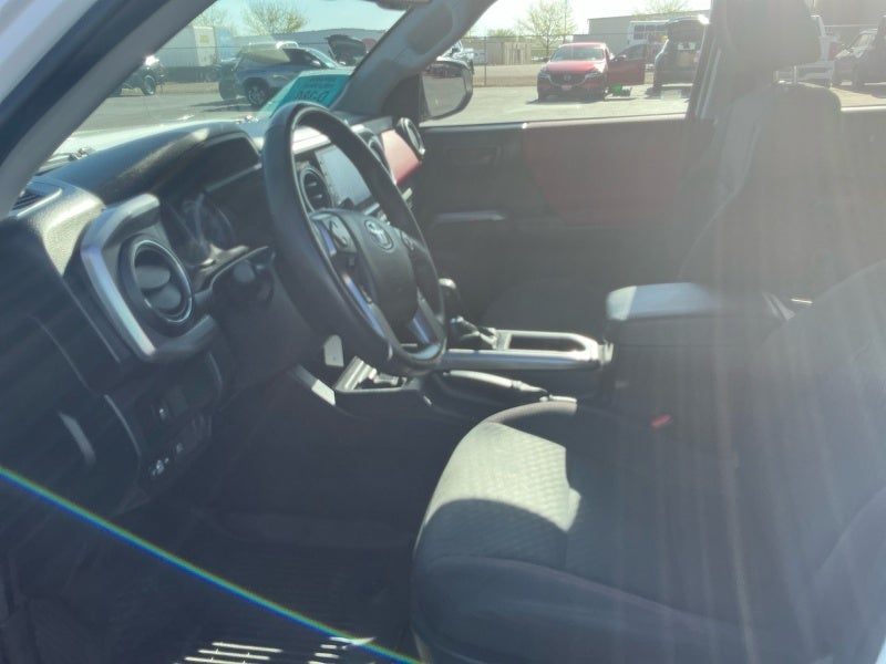 2022 Toyota Tacoma 4WD SR