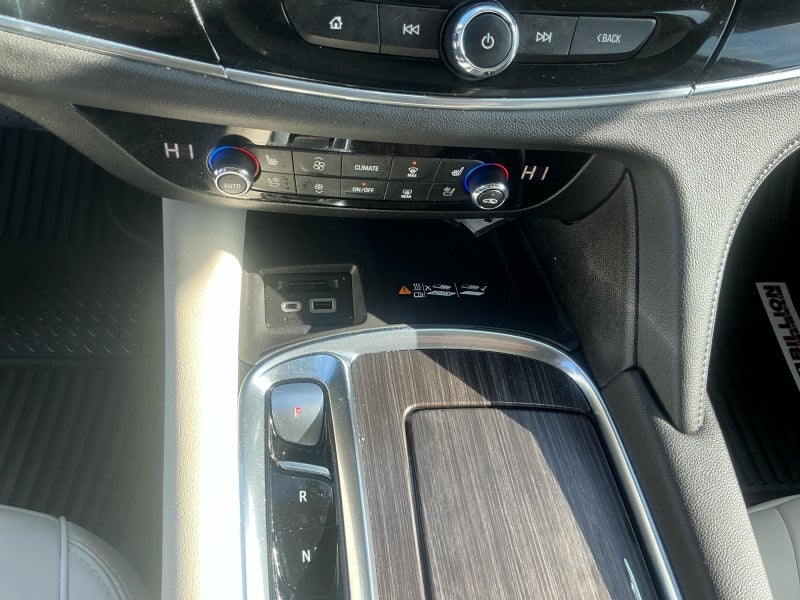 2023 Buick Enclave Avenir