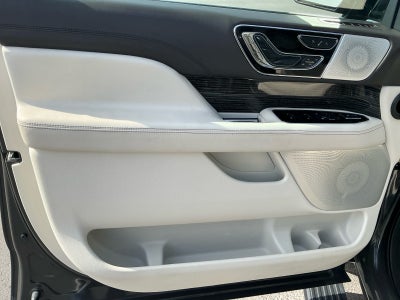 2022 Lincoln Navigator Black Label