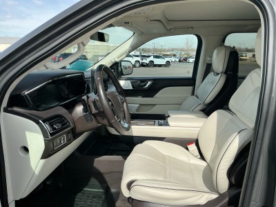 2022 Lincoln Navigator Black Label