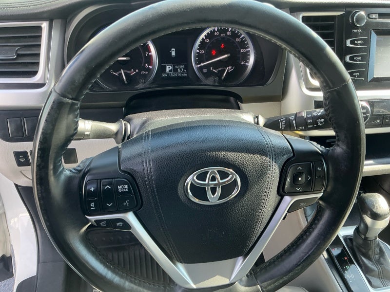 2015 Toyota Highlander LE