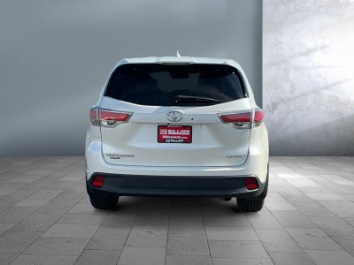 2015 Toyota Highlander LE
