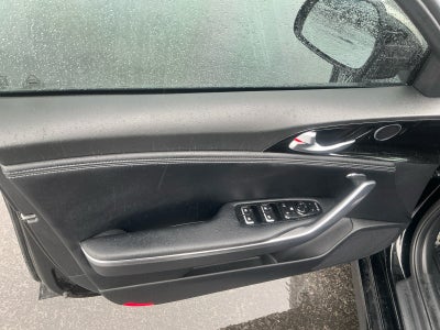2023 Kia Stinger GT-Line