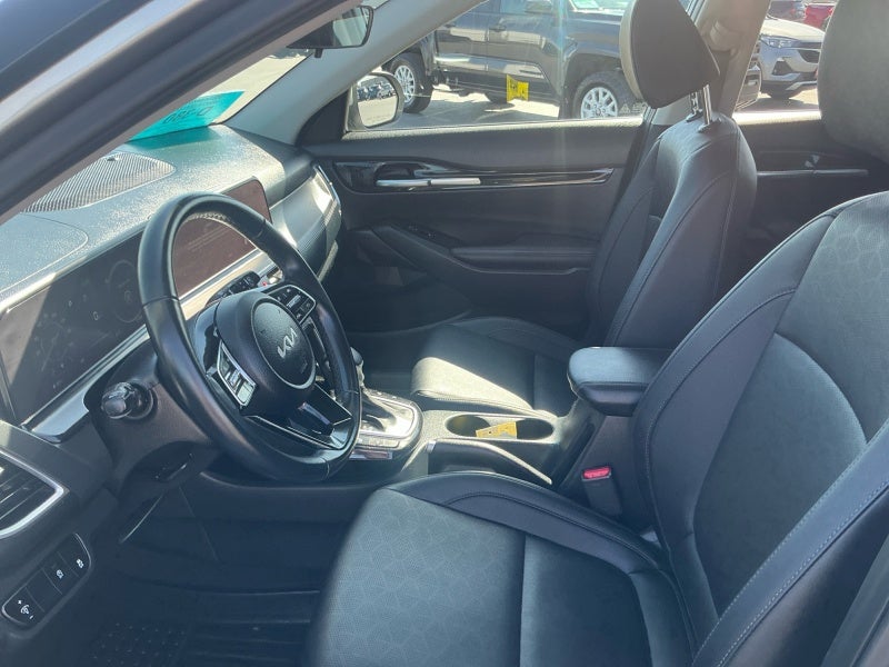 2024 Kia Seltos EX