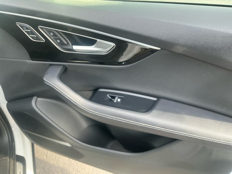 2025 Audi Q7 Prestige