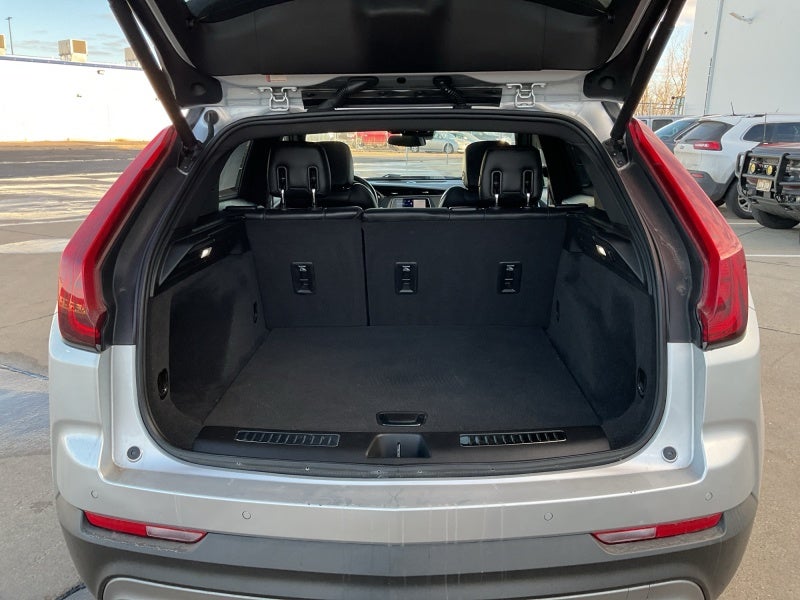 2021 Cadillac XT4 Premium Luxury