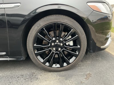 2019 Lincoln Continental Select