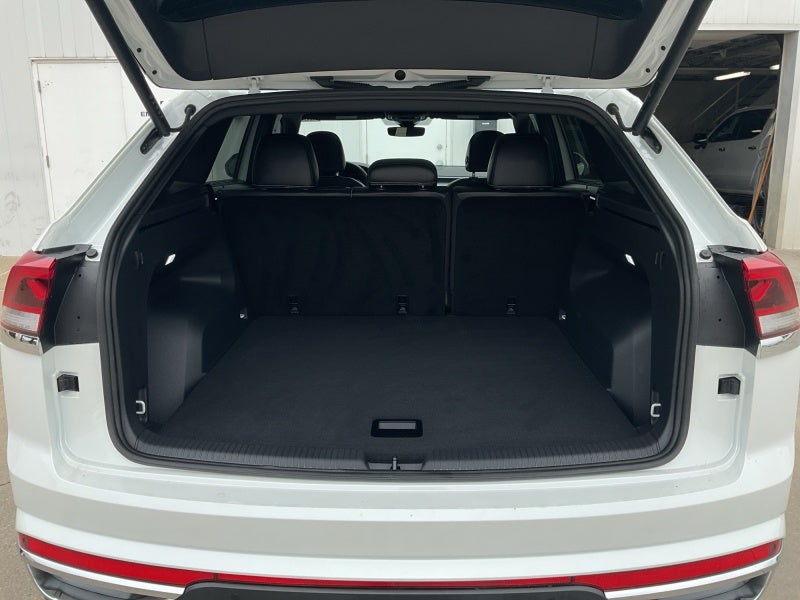 2024 Volkswagen Atlas Cross Sport 2.0T SEL