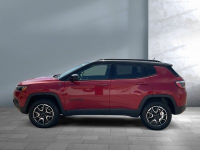 2025 Jeep Compass Trailhawk