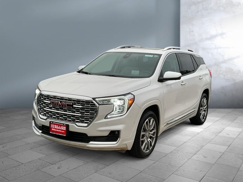 2023 GMC Terrain Denali