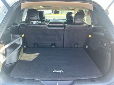 2017 Jeep Cherokee Overland