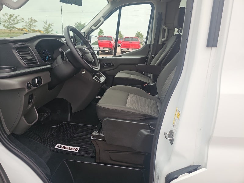 2024 Ford Transit Passenger Wagon XL