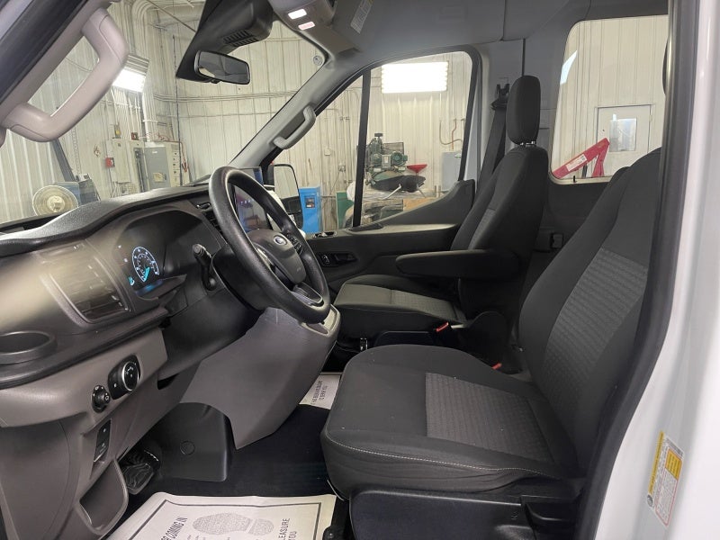 2023 Ford Transit Passenger Wagon XL
