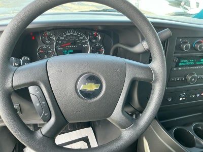 2025 Chevrolet Express Cutaway 3500 1WT