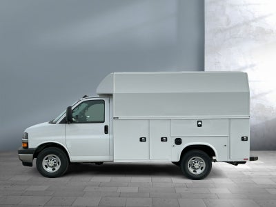 2025 Chevrolet Express Cutaway 3500 1WT