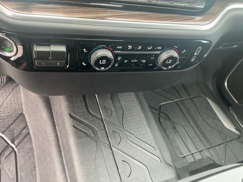 2026 Chevrolet Silverado 1500 RST - Photo 13
