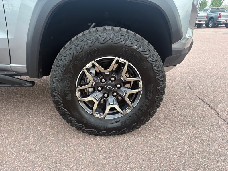 2025 Chevrolet Colorado ZR2