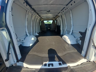 2026 Chevrolet Express Cargo 1WT