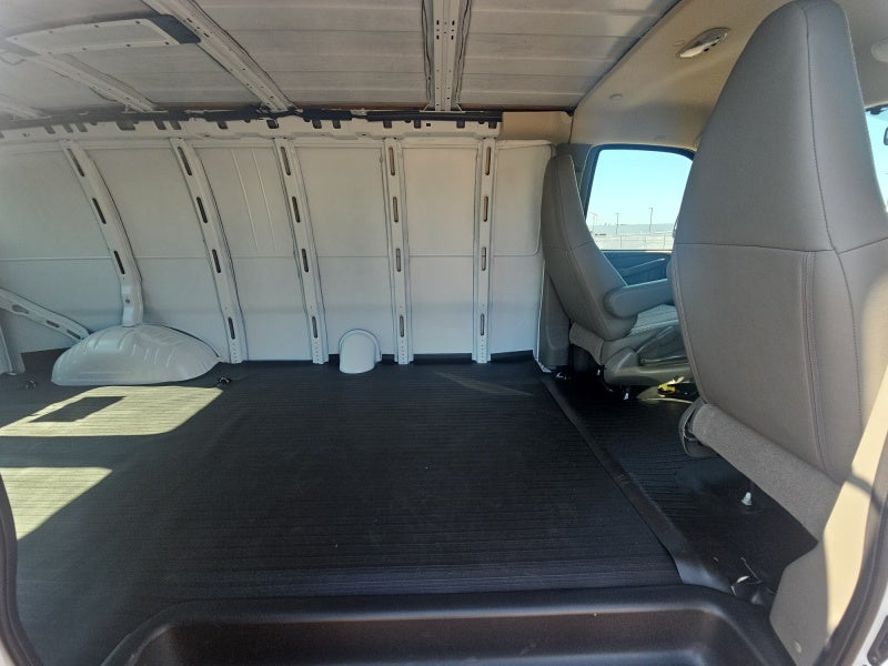 2026 Chevrolet Express Cargo 1WT
