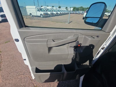 2026 Chevrolet Express Cargo 1WT