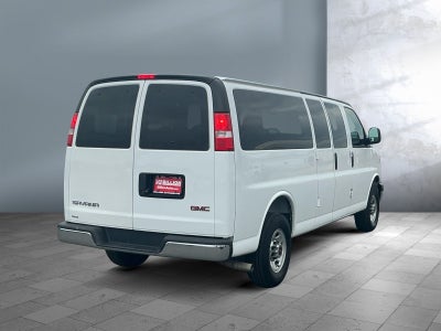 2025 GMC Savana Passenger LT