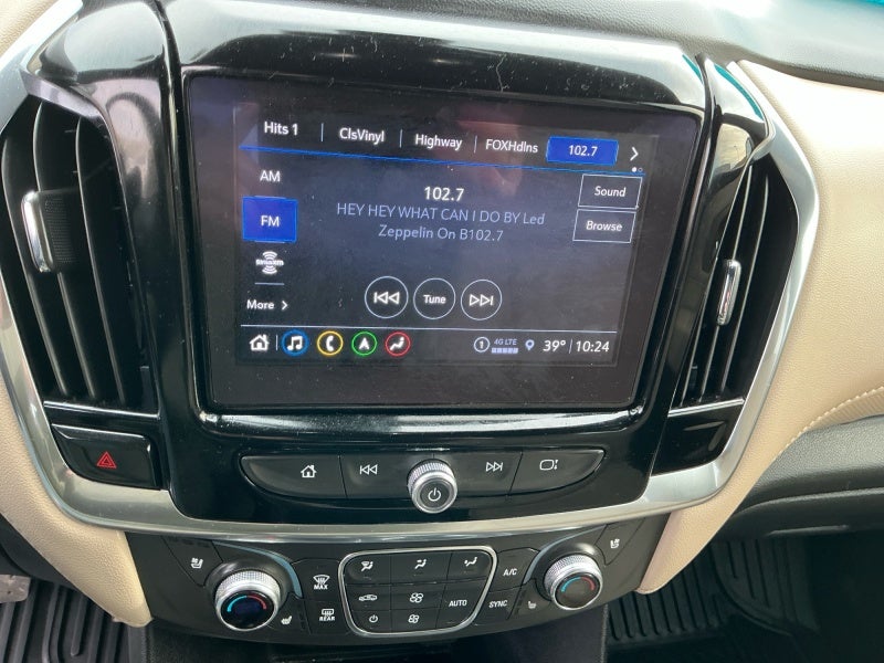 2023 Chevrolet Traverse Premier