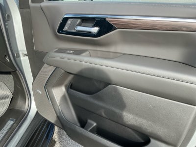 2027 Chevrolet Suburban LT