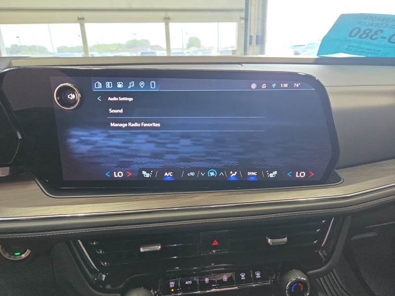 2025 Chevrolet Suburban LT