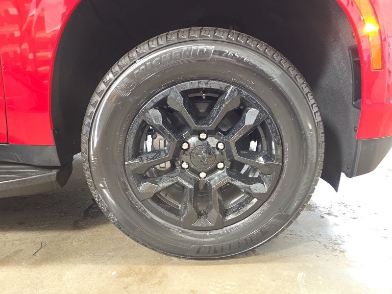 2025 Chevrolet Tahoe LS