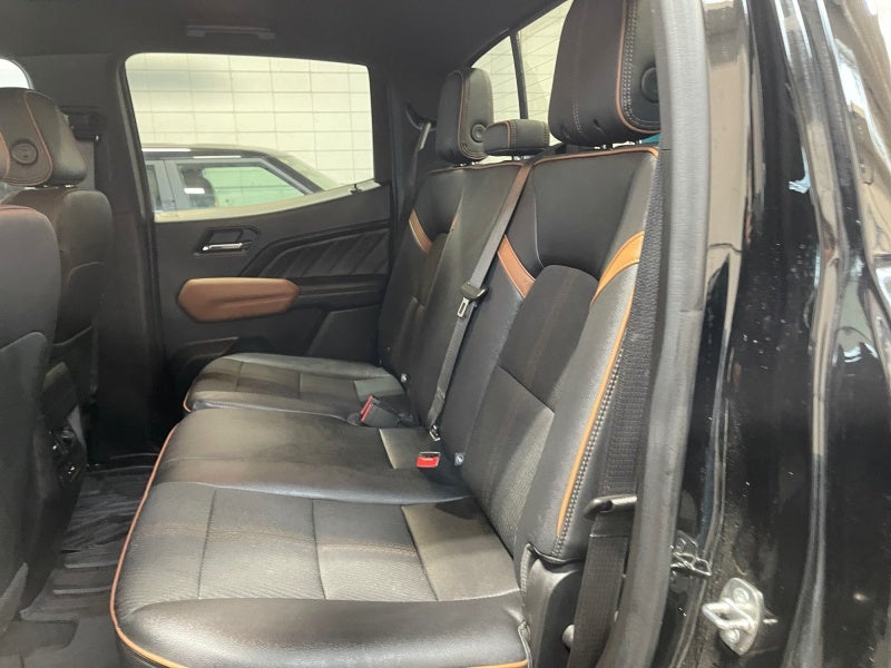 2023 GMC Canyon AT4