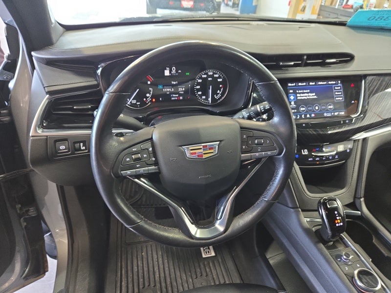 2023 Cadillac XT6 Premium Luxury