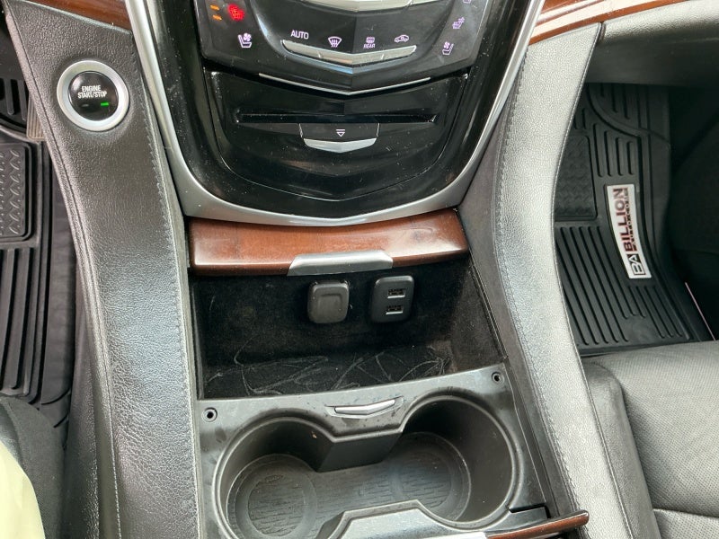 2018 Cadillac Escalade Luxury